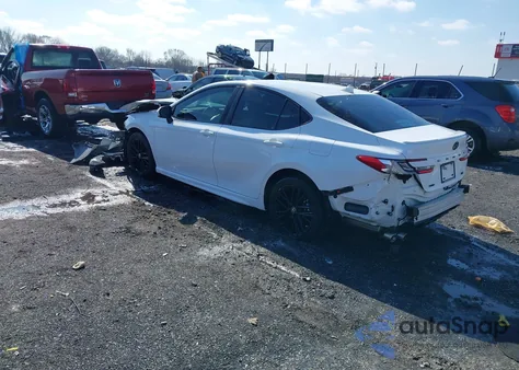 2025 Toyota Camry Se z USA, uszkodzony, nr VIN 4T1DAACKXSU519579